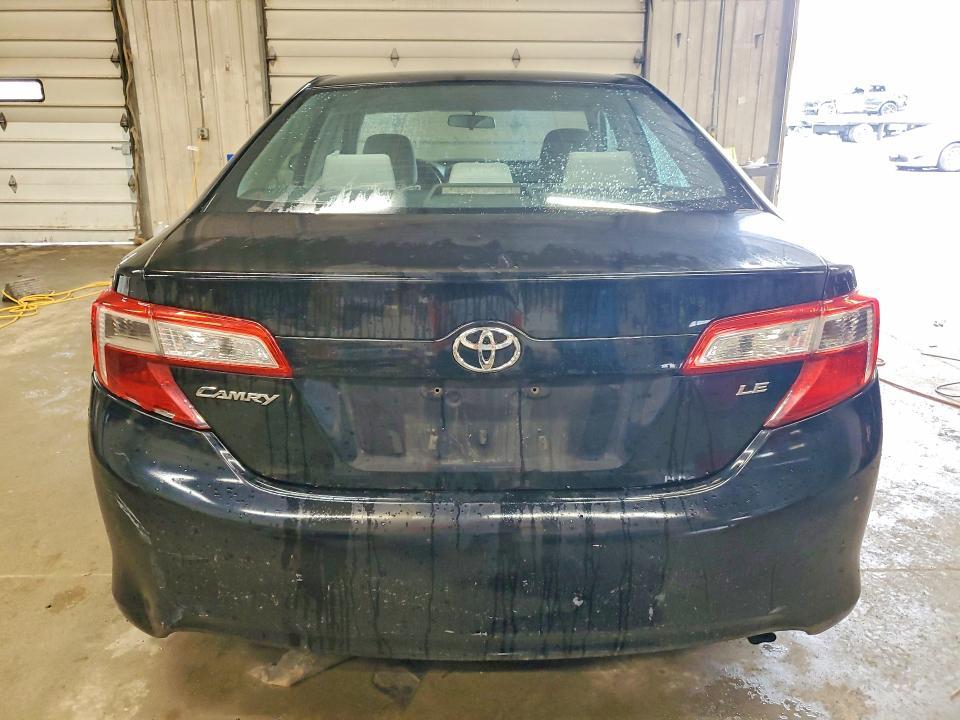 2012 Toyota Camry le