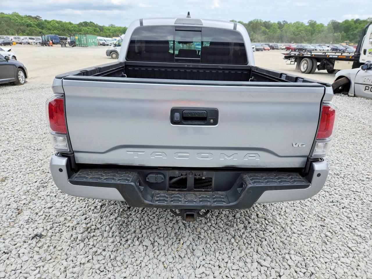 2022 Toyota Tacoma TRD Sport