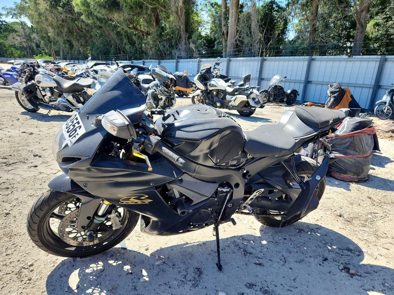 2014 Suzuki GSX-R750
