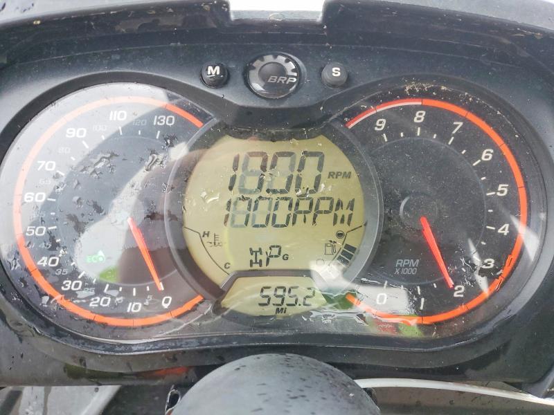 2014 Can-Am Commander Utility Vehicle