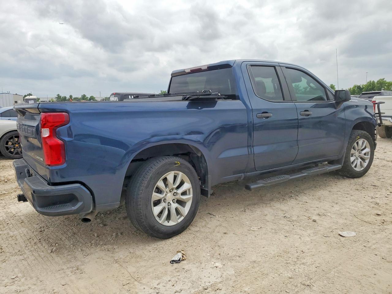 2020 Chevrolet Silverado C1500 Custom