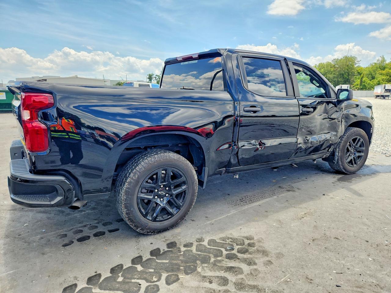 2022 Chevrolet Silverado C1500 Custom