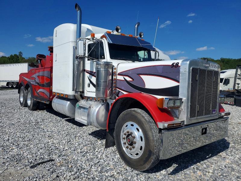 1988 Peterbilt 379 TOW Truck