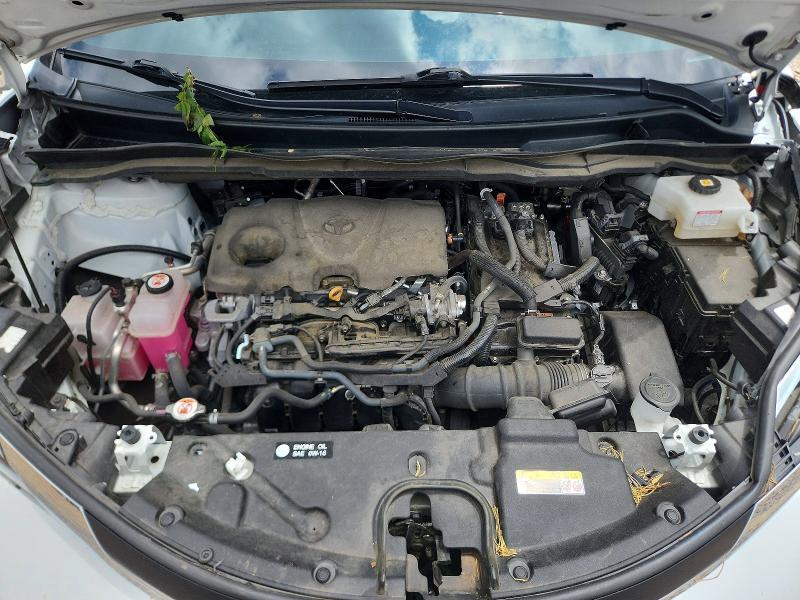 2022 Toyota Sienna xle