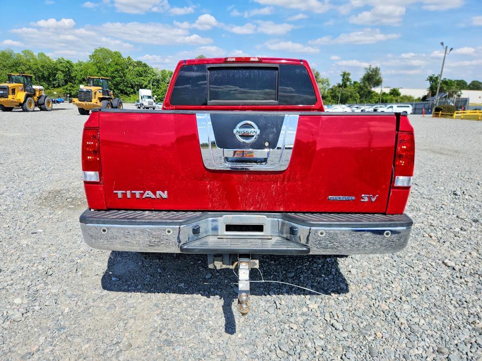 2011 Nissan Titan SV