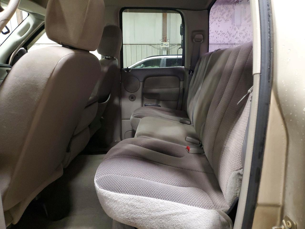 2003 Dodge RAM 1500 ST