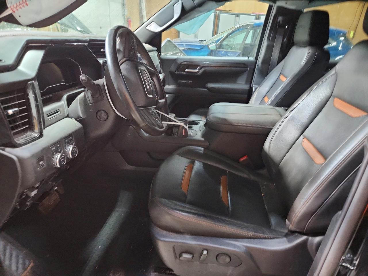 2024 GMC Sierra K1500 AT4