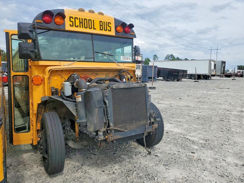 1998 Freigliner 1998 Freightliner Chassis FS65 School Bus