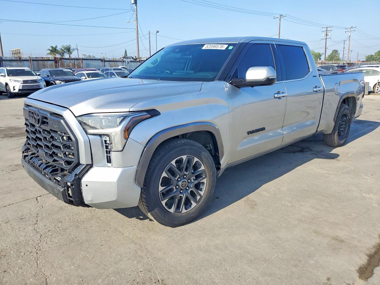 2022 Toyota Tundra Crewmax Limited