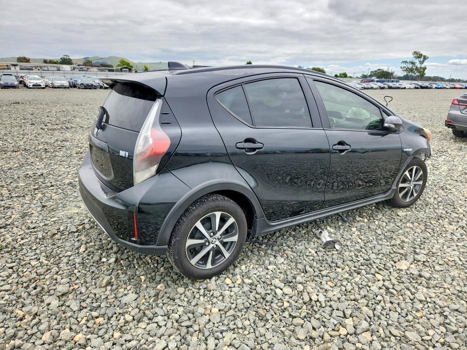 2018 Toyota Prius c two