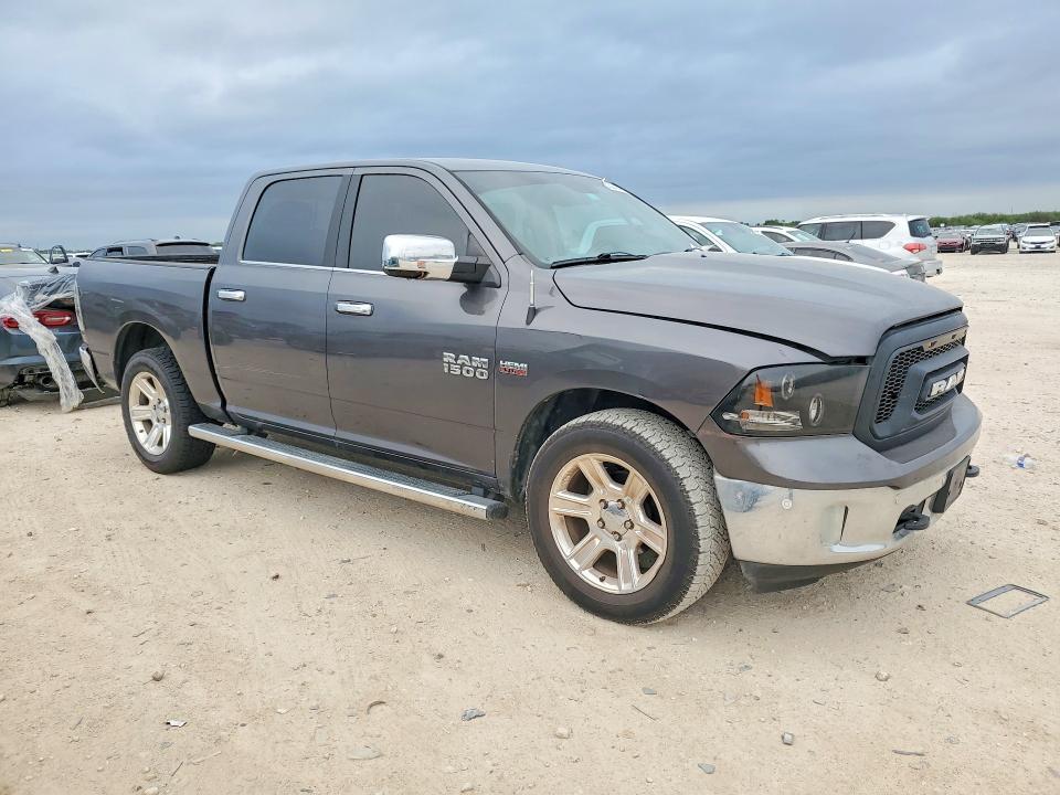 2018 Dodge RAM 1500 SLT