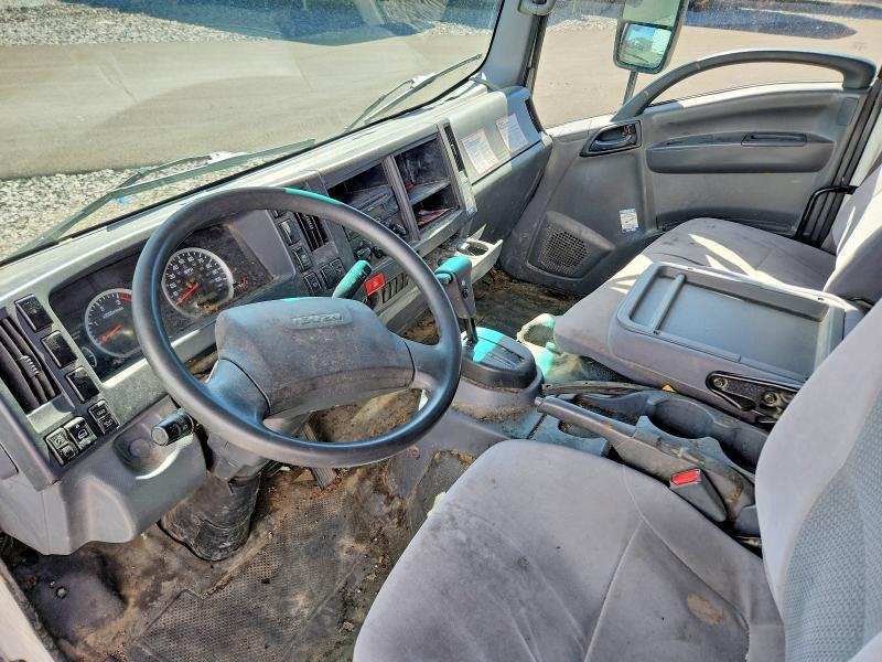 2016 Isuzu NPR HD BOX Truck