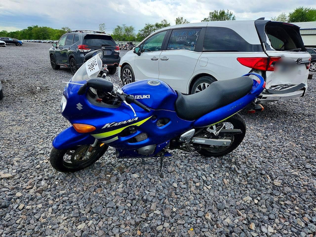 2002 Suzuki GSX600 F