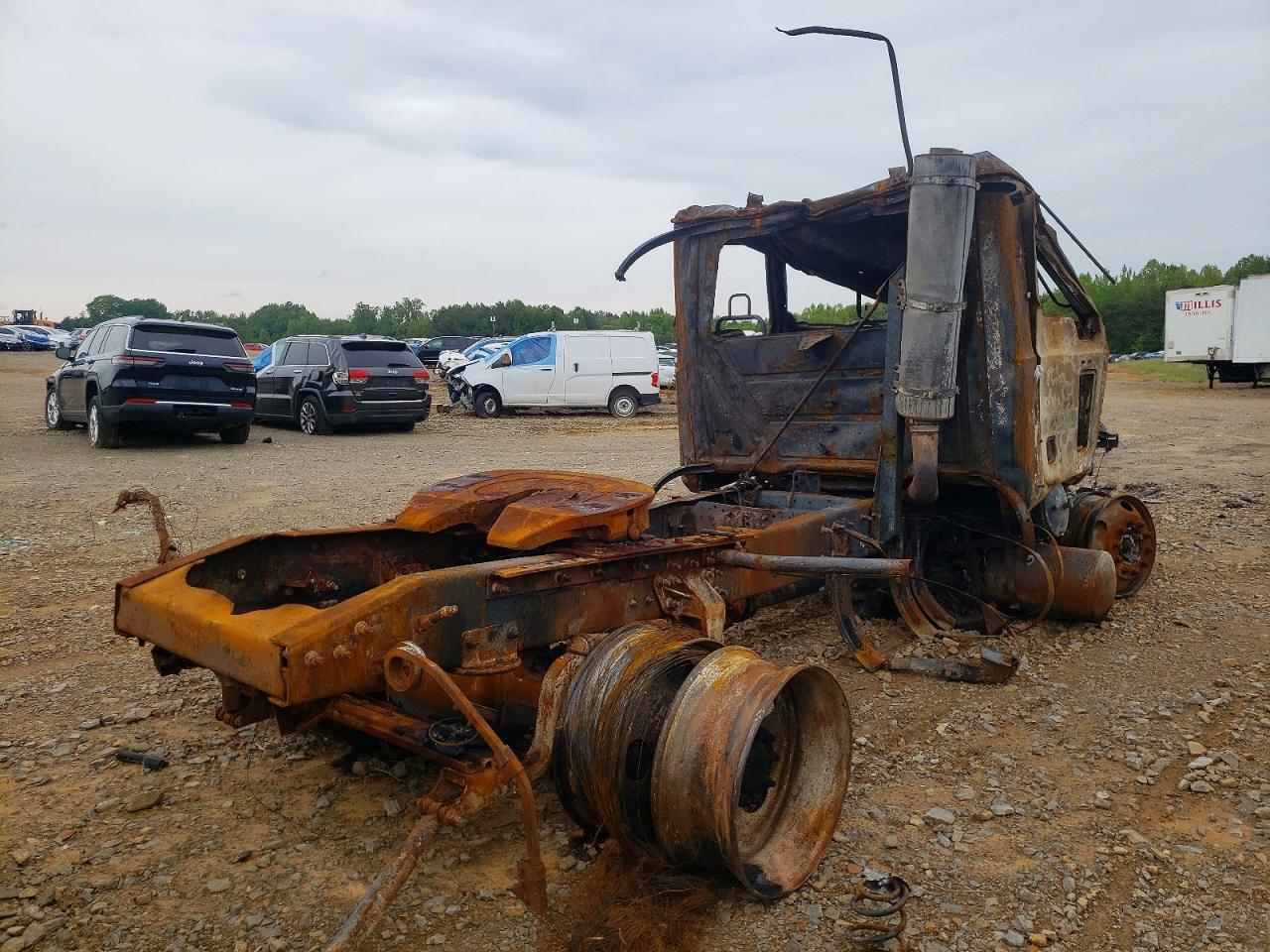 2004 Mack 600 CX600