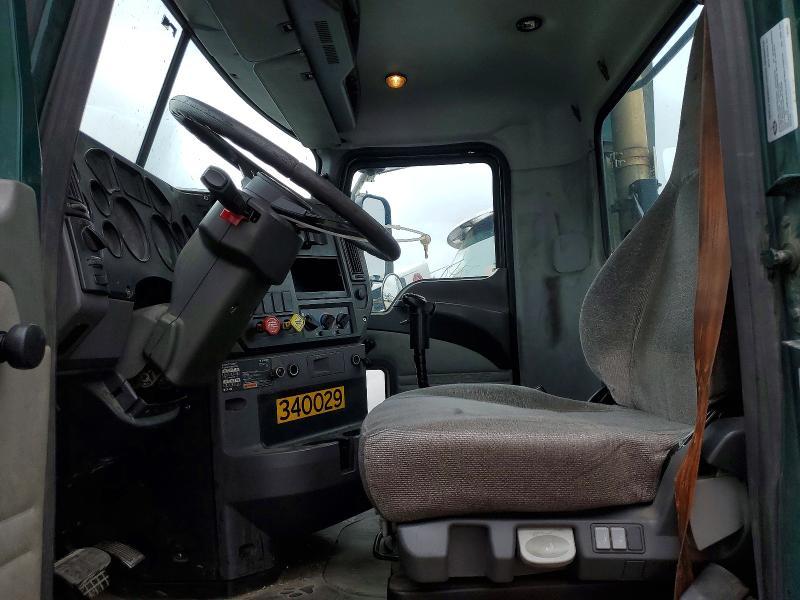 2015 Mack CXU612 Semi Truck