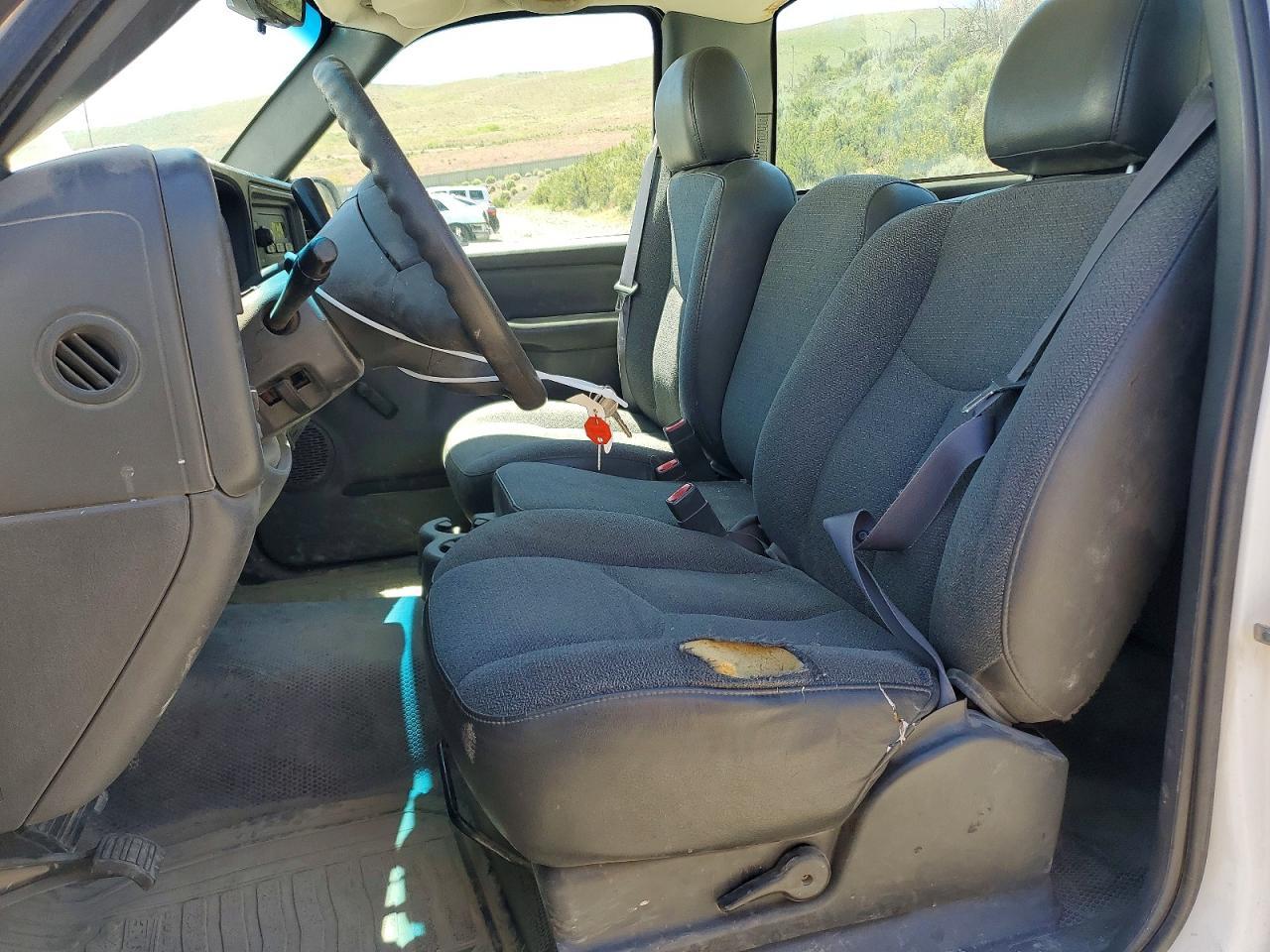 2005 GMC New Sierra C1500