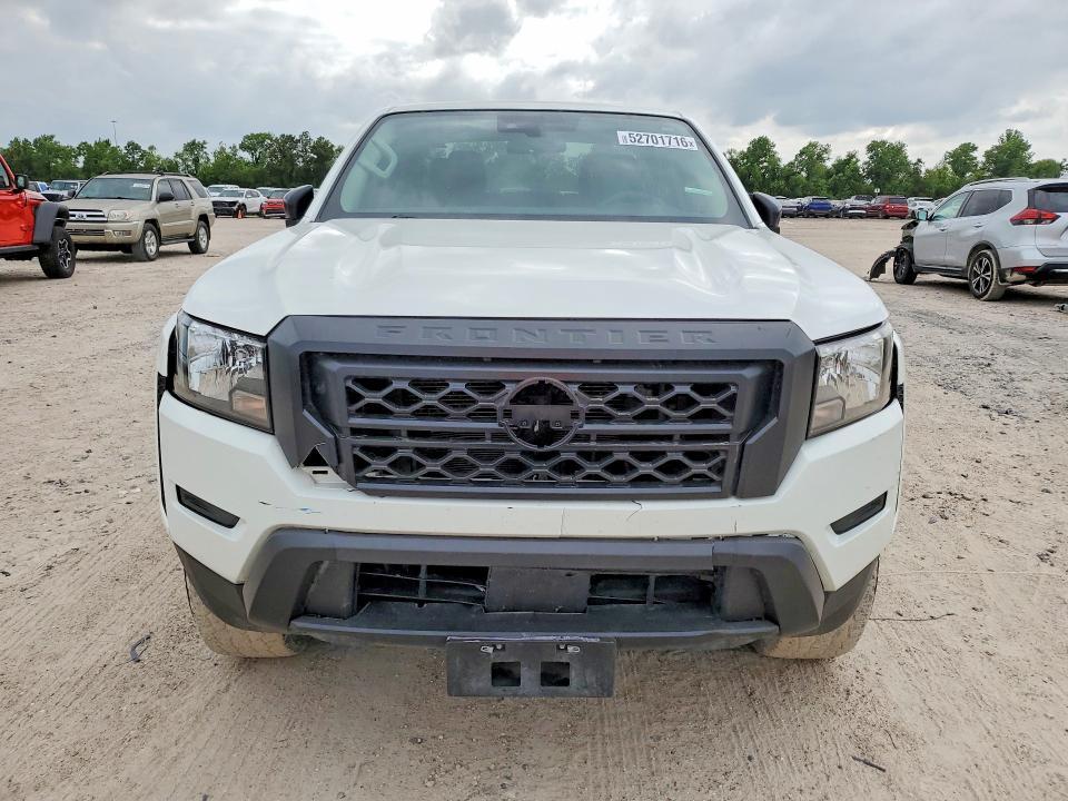 2022 Nissan Frontier S