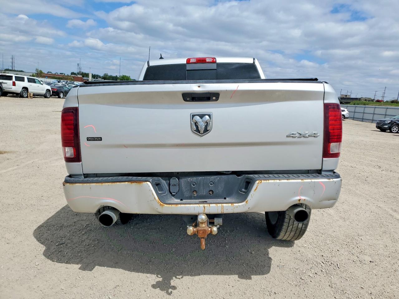 2014 Dodge RAM 1500 Sport
