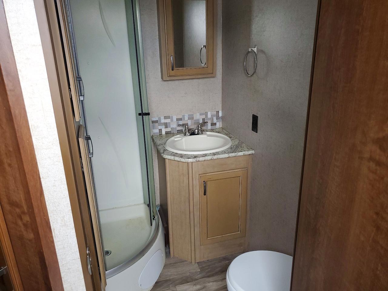 2018 Highland Ridge Light Camper