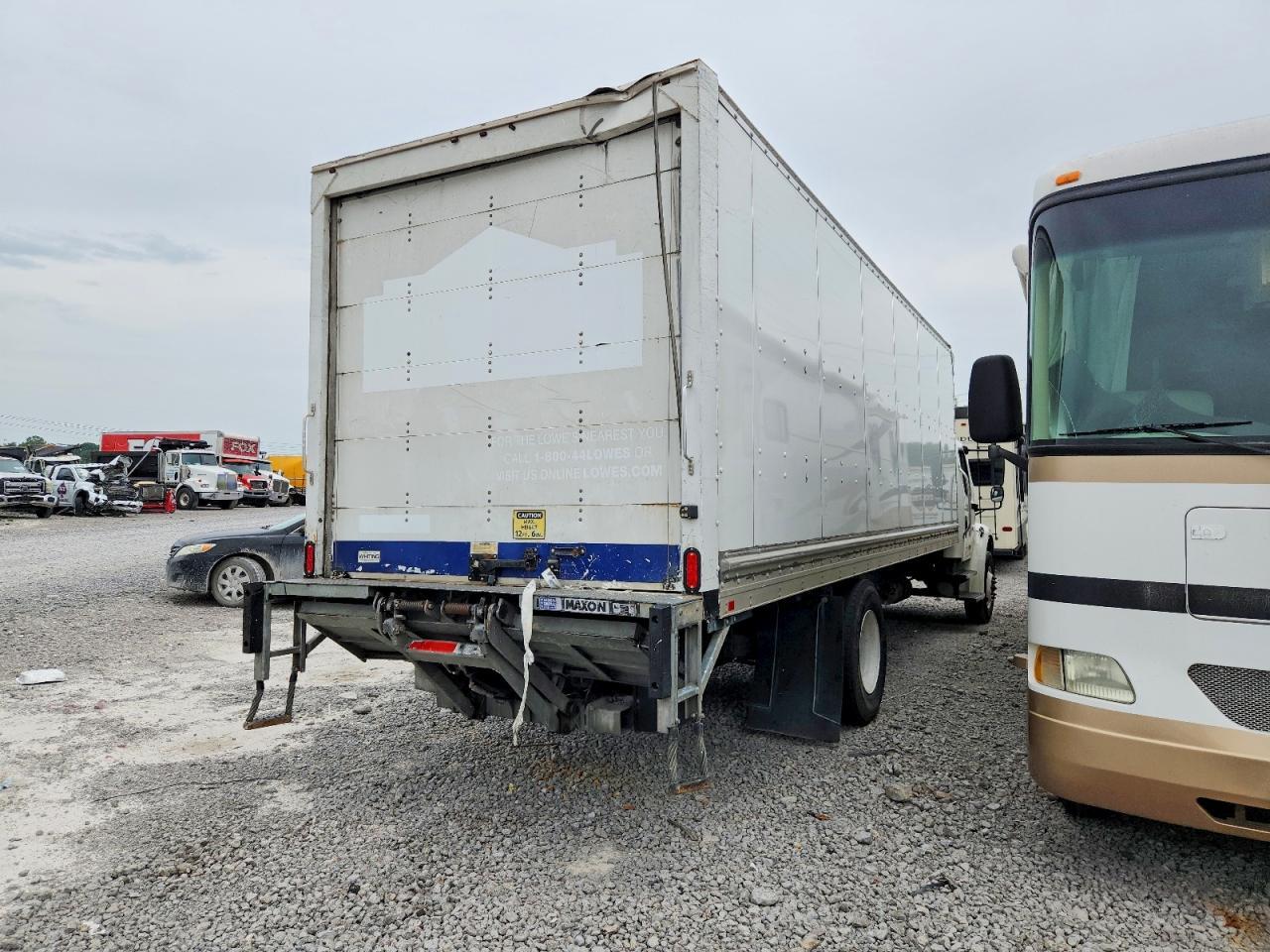 2020 Freightliner Business Class M2 BOX Truck