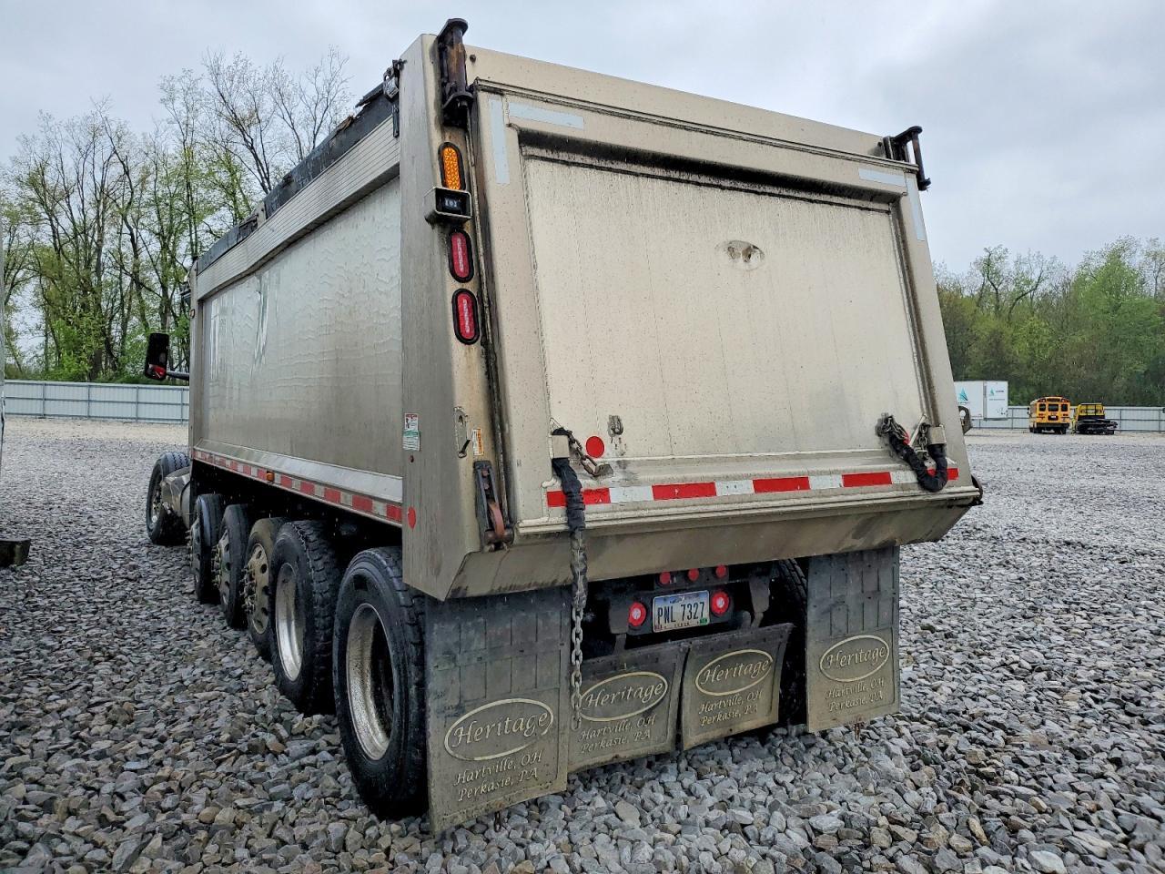 2025 Peterbilt 567 Dump Truck