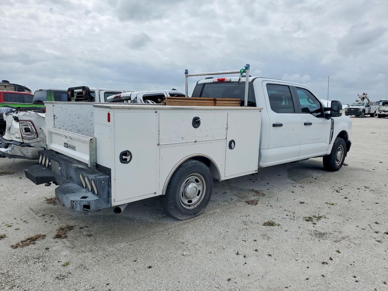 2023 Ford F350 Super Duty