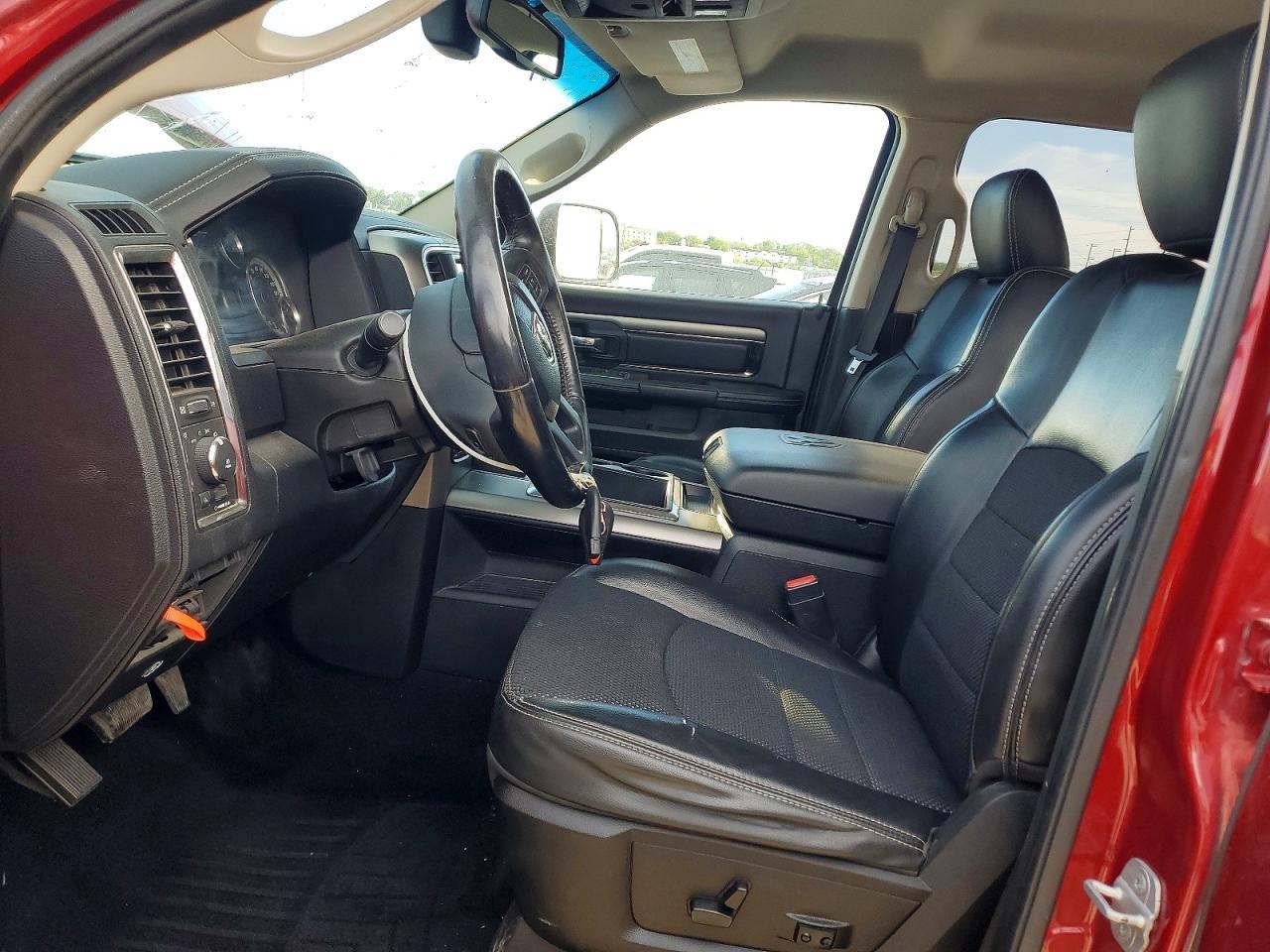 2014 Dodge RAM 1500 Sport