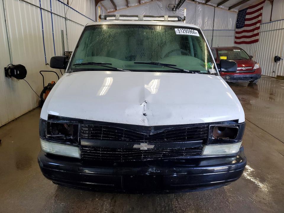 2004 Chev Astro