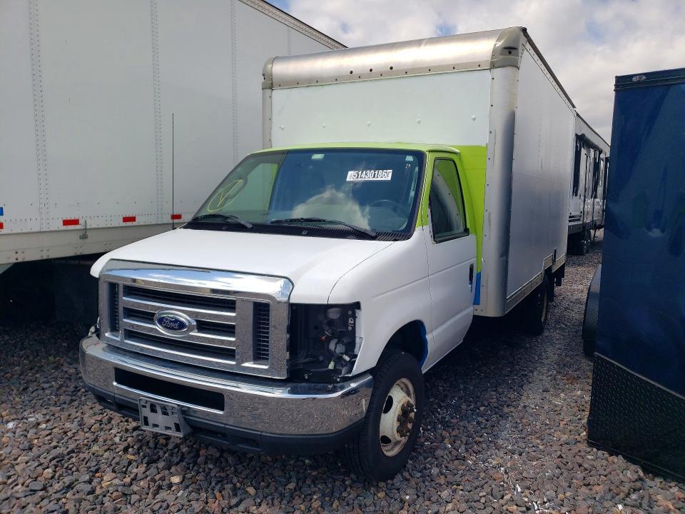 2019 Ford E350 BOX Truck