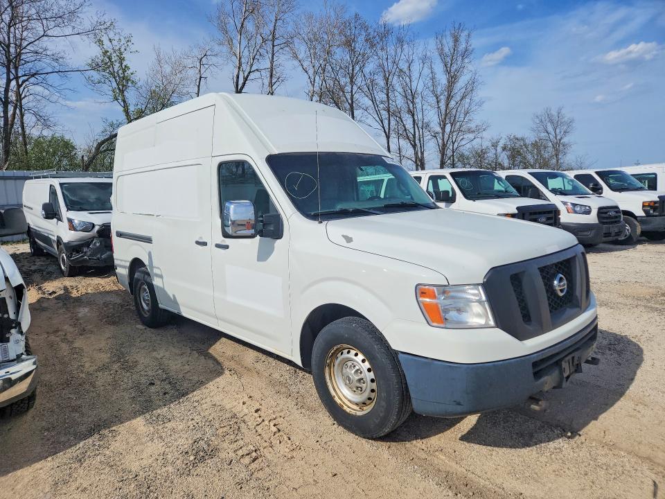 2014 Nissan NV 2500 HD S