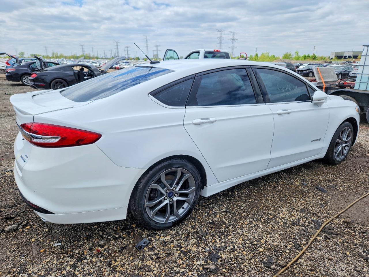 2017 Ford Fusion se Hybrid
