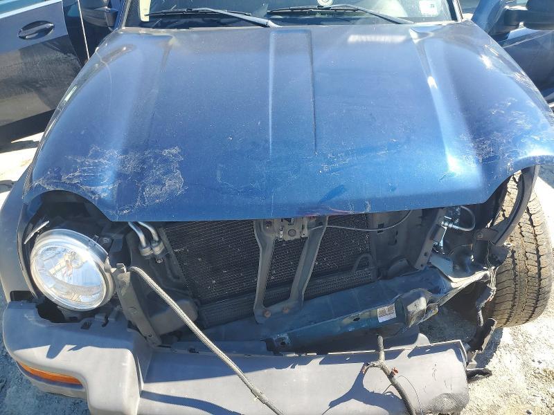 2004 Jeep Liberty Sport