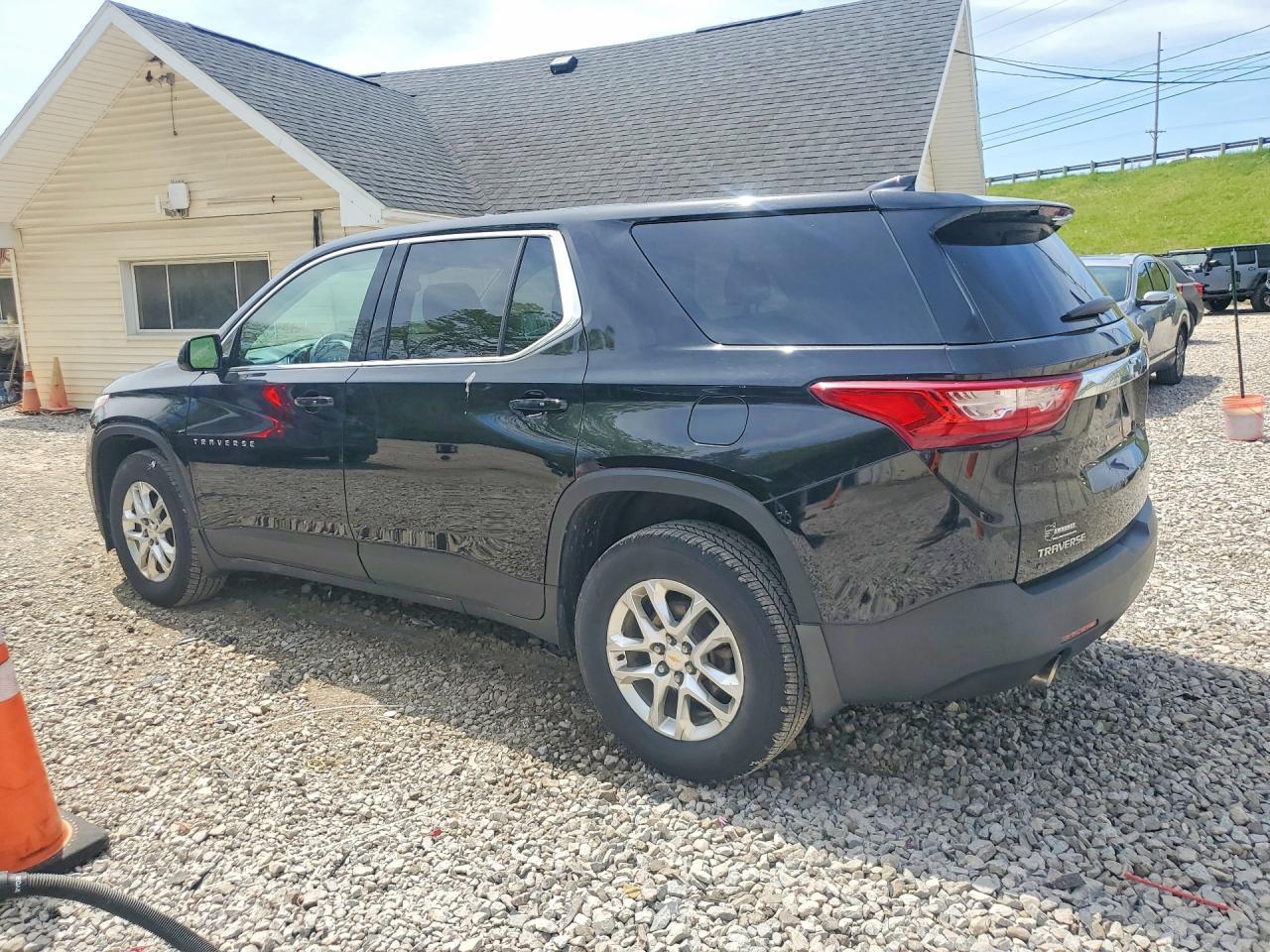2019 Chevrolet Traverse ls