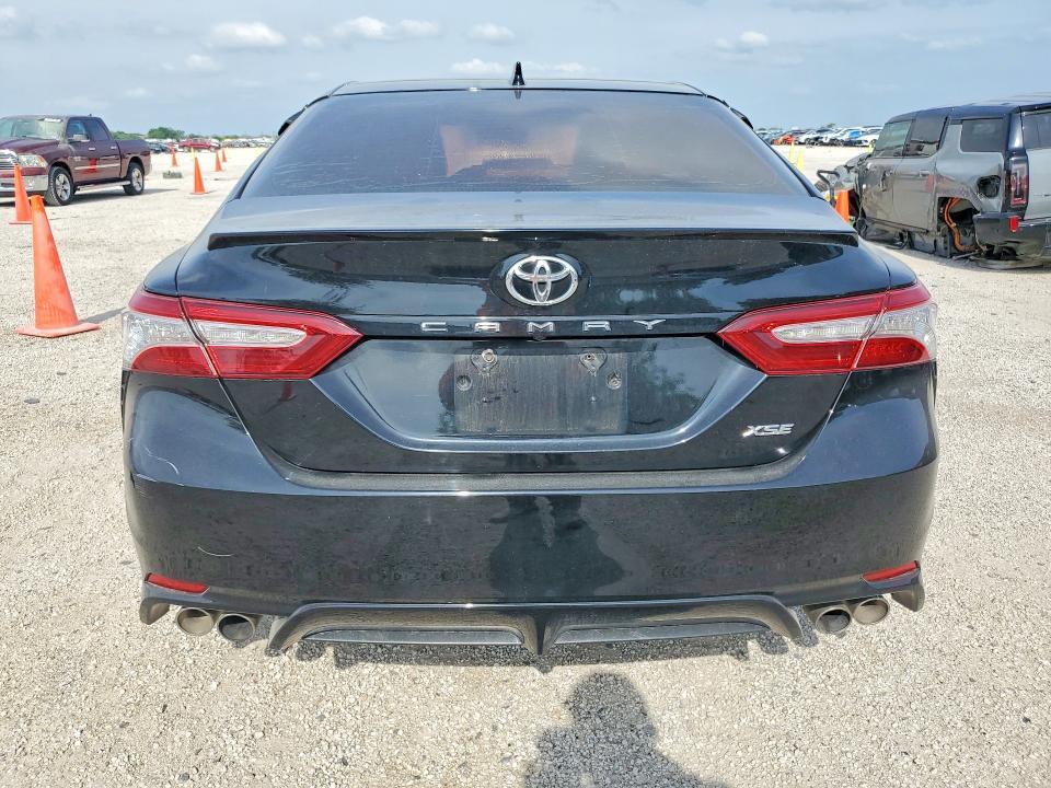 2020 Toyota Camry xse