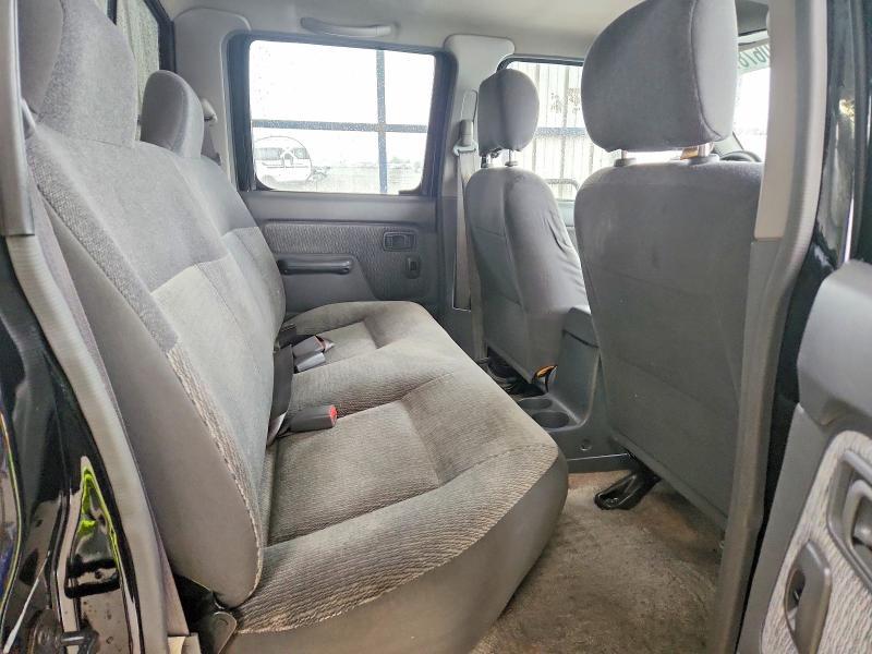 2000 Nissan Frontier XE