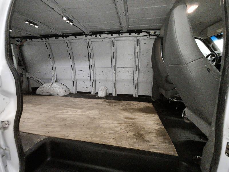 2020 Chevrolet Express G2500