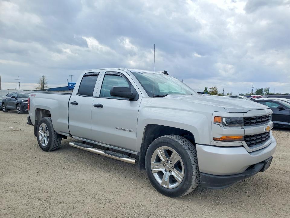 2018 Chevrolet Silverado K1500 Custom