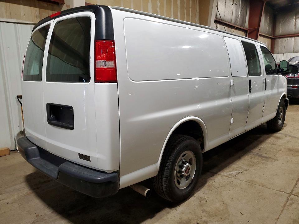 2016 GMC Savana G3500