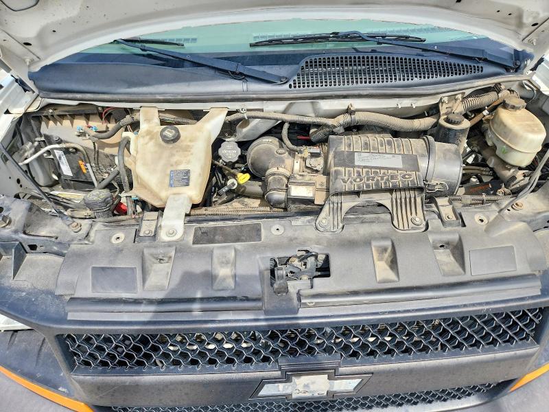 2017 Chev Express G3500