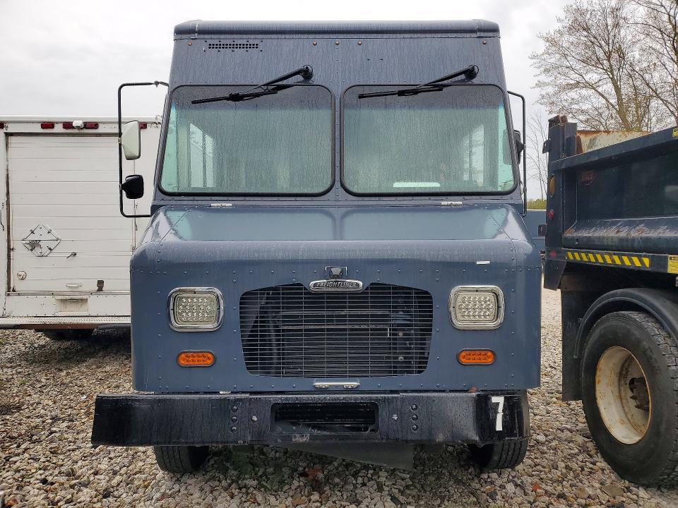 2020 Freightliner MT45 Chassis Delivery Truck