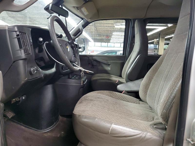 2021 Chevrolet Express G2500 LT