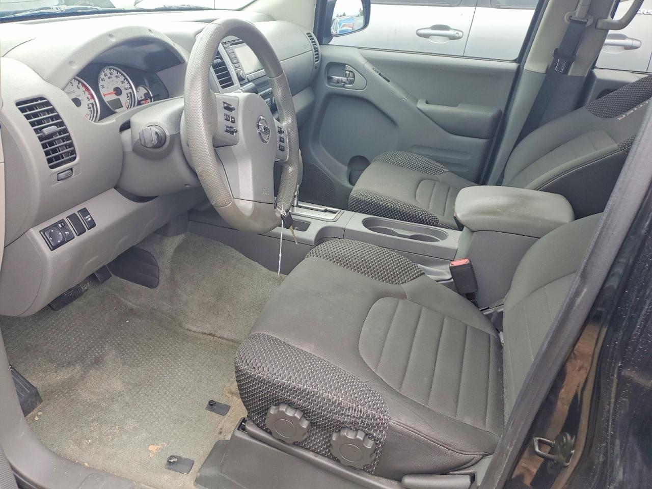 2016 Nissan Frontier Desert Runner