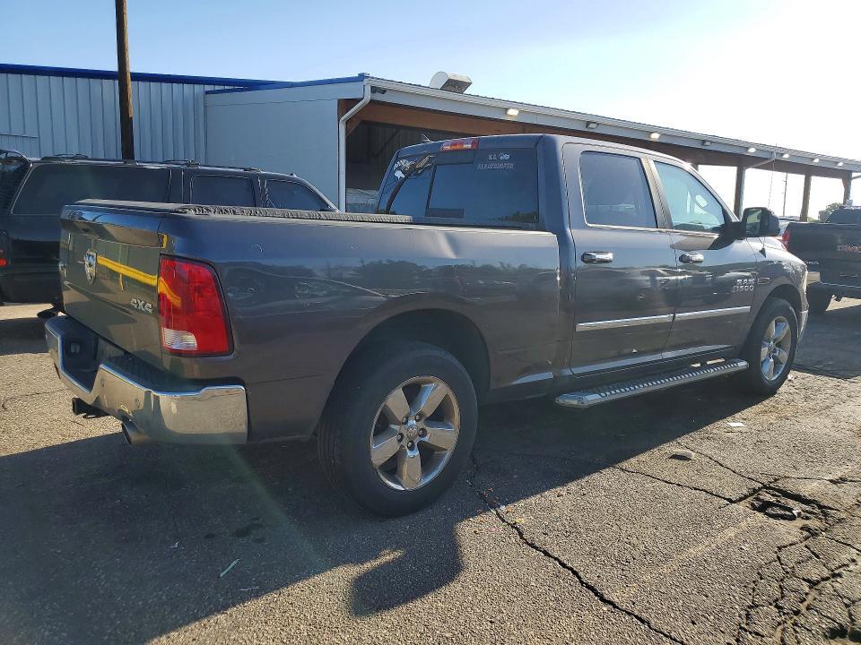 2016 Dodge RAM 1500 SLT