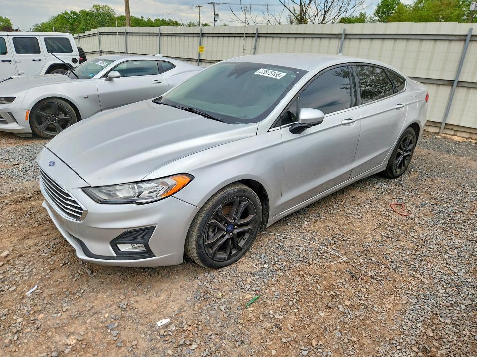 2019 Ford Fusion se