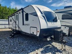 Salvage trucks for sale at Memphis, TN auction: 2020 Keystone Trailer