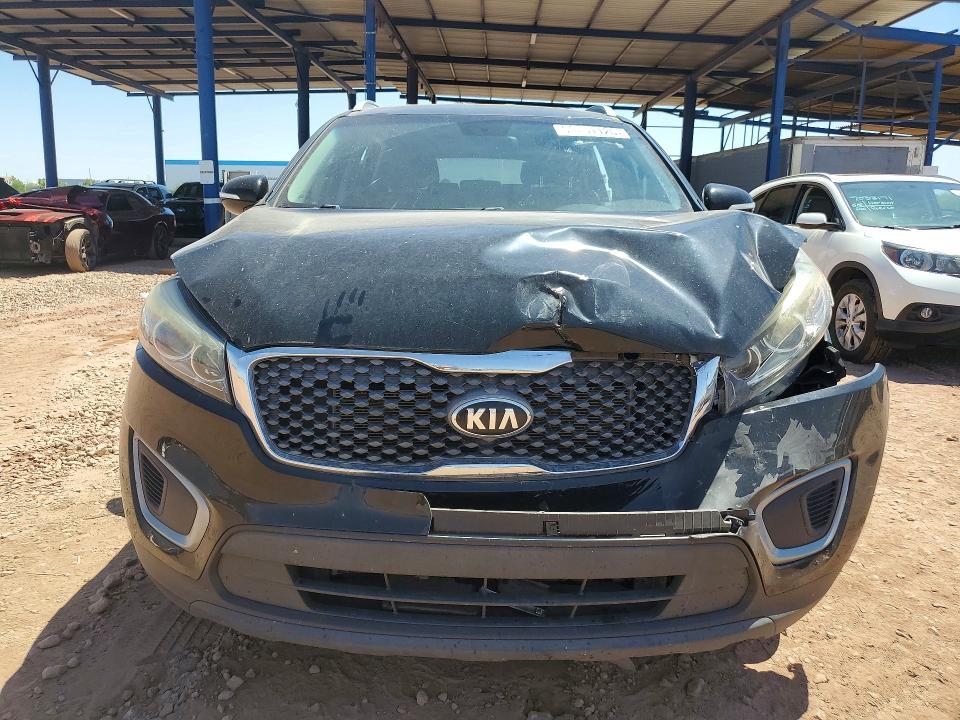 2018 KIA Sorento lx V6