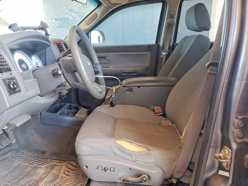 2005 Dodge Dakota Quad SLT
