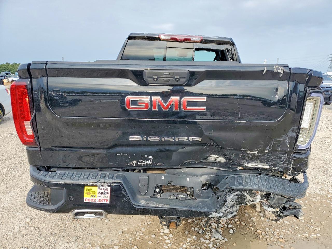 2023 GMC Sierra K1500 AT4
