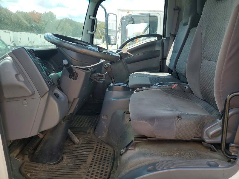 2011 Isuzu NPR