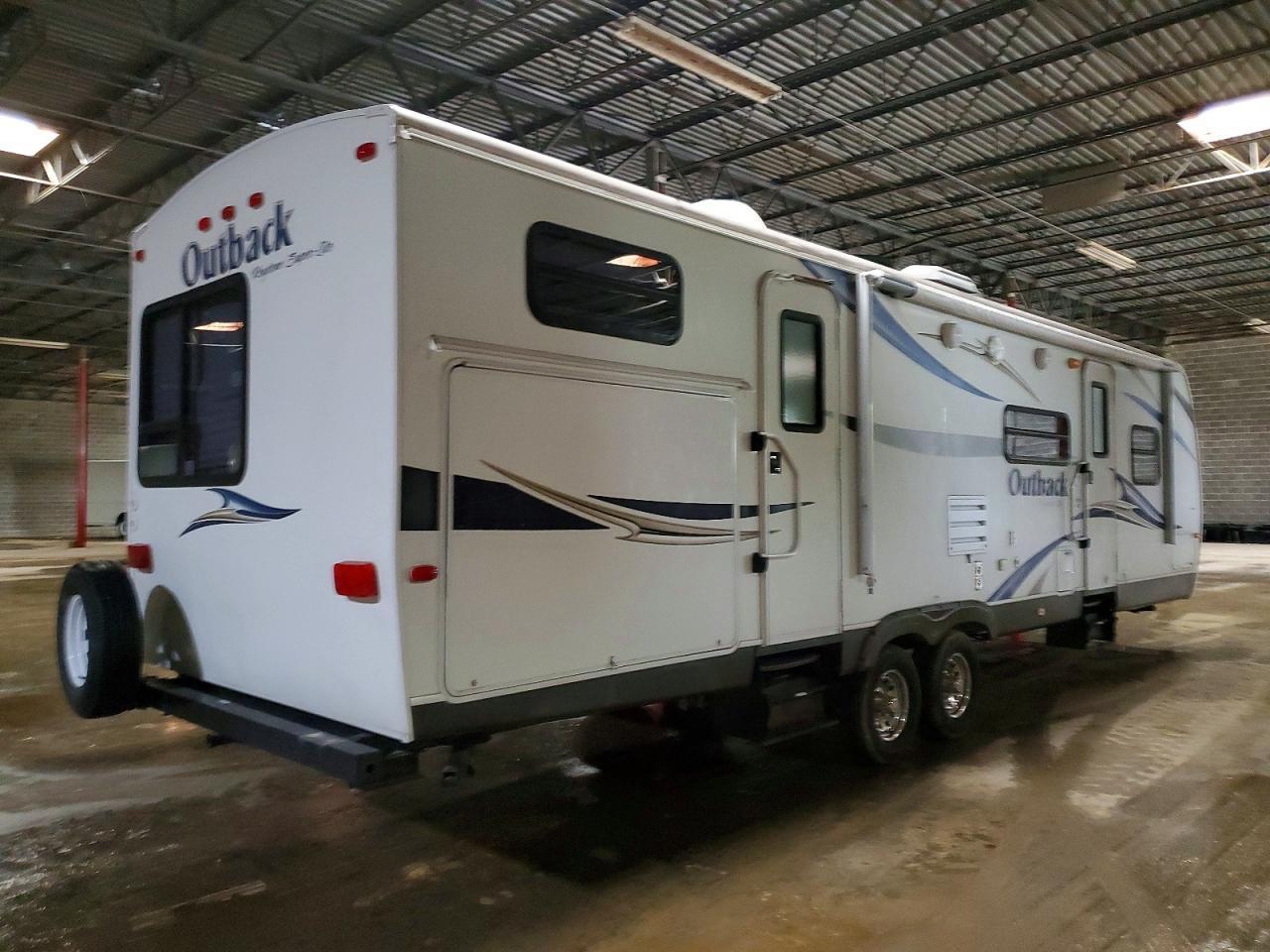 2011 Keystone Outback Camper